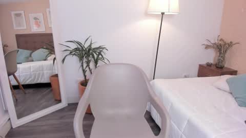 Antonella  online show from November 25, 2:05 pm