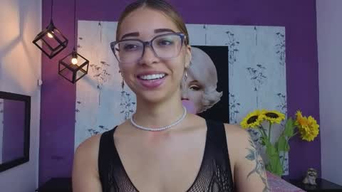 Antonella online show from April 4, 11:50 am