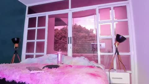 Antonella Rossi online show from May 3, 9:32 pm