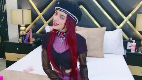 AntonellaEscudero online show from April 13, 8:13 pm