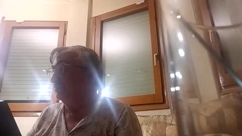 Snapshot of antonio2605 chatting on October 2, 10:19 pm Antonio online show from October 2, 10:19 pm