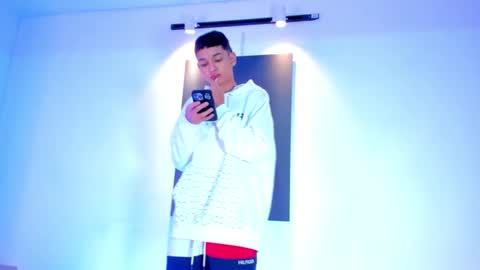 brendan and stiiven online show from October 28, 6:47 am