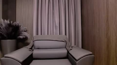 HI My name is Antonio online show from November 28, 7:54 pm