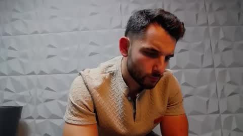 HI My name is Antonio online show from September 15, 7:37 pm