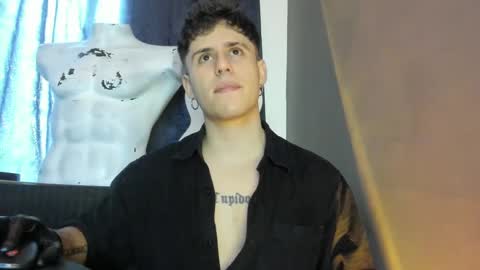 Snapshot of antonnello_ chatting on September 18, 8:57 pm antonnello_ online show from September 18, 8:57 pm