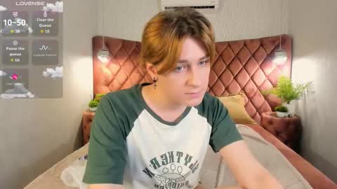 YummyTony online show from November 17, 12:52 pm