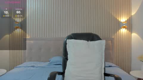 antoonellaa online show from September 18, 12:09 pm