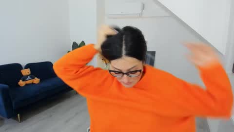 Anya online show from February 5, 7:12 am