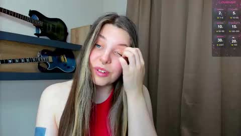 Anya online show from September 29, 6:40 pm