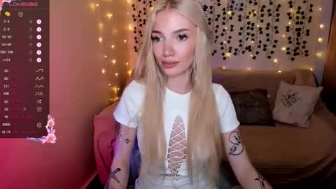 Anya online show from November 14, 5:09 am