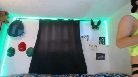 anyelo_sexyhot online show from February 8, 2:37 am