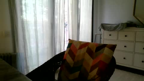 apc_3 online show from December 18, 9:04 am