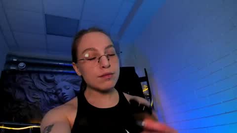 APHEX QUEEN online show from May 11, 9:49 am