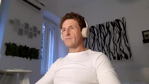 apollobest77 online show from February 22, 4:20 pm