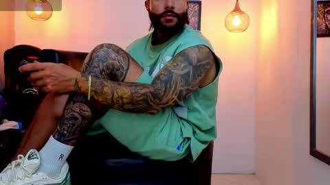 APOLO  online show from May 28, 9:46 pm
