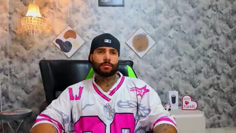 APOLO  online show from April 7, 10:34 pm