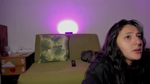 Snapshot of apolorising_ chatting on October 14, 2:36 am Lola  Apolo online show from October 14, 2:36 am