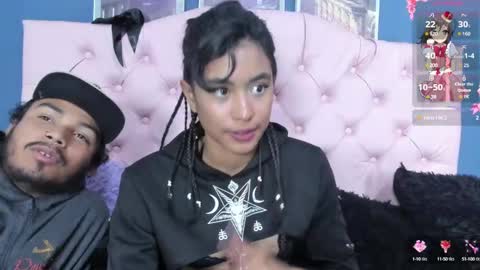 sofi y kevin online show from March 12, 5:24 am