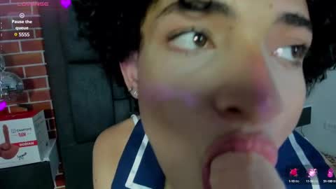 Snapshot of appolo_jay chatting on March 6, 7:10 pm appolo online show from March 6, 7:10 pm