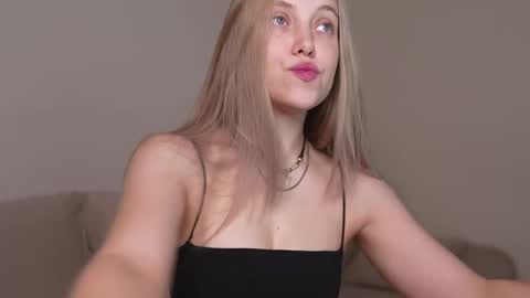  REYNA  my friend   online show from October 14, 3:48 pm