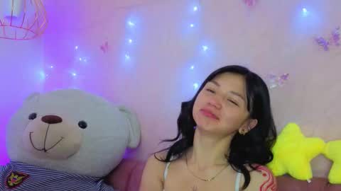   online show from February 7, 12:41 pm