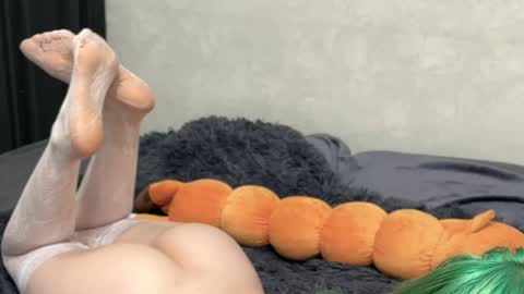 april online show from April 10, 9:30 pm