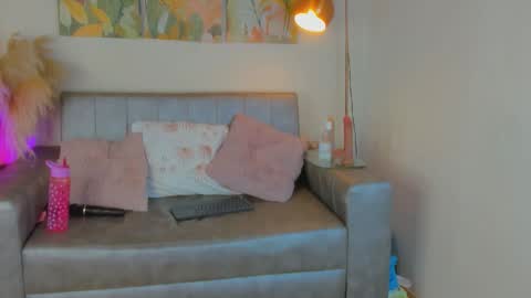 aprilgrey111 online show from January 8, 7:20 pm