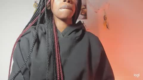 Snapshot of aprillebony chatting on October 16, 11:03 pm APRIL online show from October 16, 11:03 pm