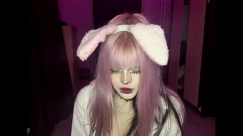 Alice D online show from April 27, 7:44 pm