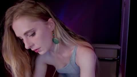 aqualen online show from September 9, 4:18 pm