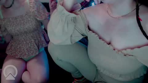 aqualen online show from March 3, 7:07 pm