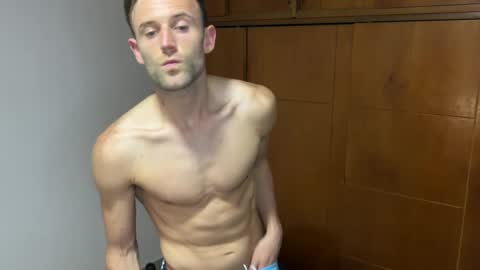 Snapshot of aquilesmade chatting on December 4, 1:08 am Aquilesmade online show from December 4, 1:08 am