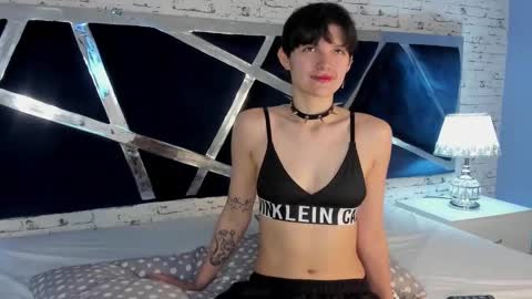 ArabellaBlue online show from October 14, 1:25 pm