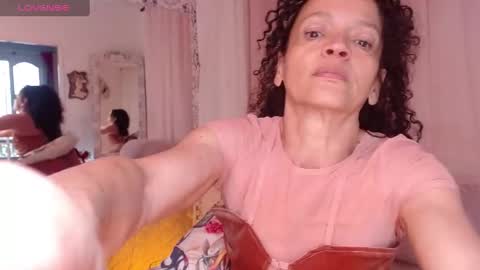 Snapshot of arabiel chatting on February 16, 8:44 pm Nadia Cyel online show from February 16, 8:44 pm