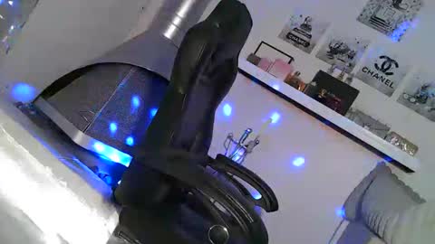 arabictsmariam online show from April 24, 4:25 am