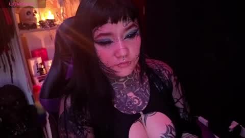 Carolain online show from April 14, 3:32 am