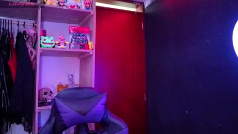 Carolain online show from March 14, 6:06 am