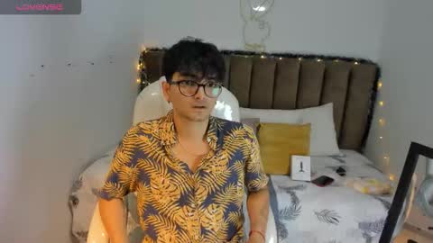 Archie online show from December 22, 7:31 pm