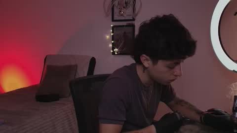 Snapshot of ares_dickson1 chatting on September 16, 8:23 pm Ares online show from September 16, 8:23 pm