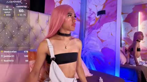 ares_twins online show from June 15, 8:45 pm