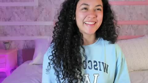 arhii_khay online show from May 22, 1:18 pm