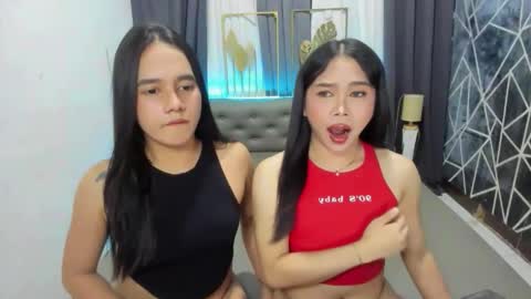 AriCandyAnna online show from December 17, 11:06 am