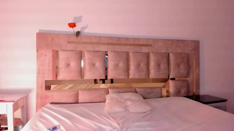 Ari  online show from February 21, 6:27 am