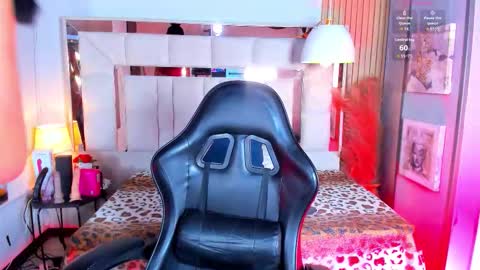 Aria Jones online show from March 19, 10:04 pm