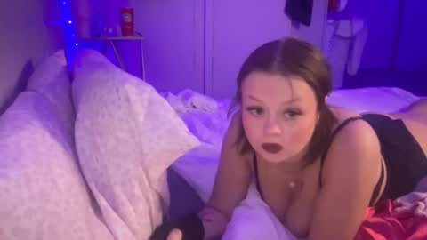 aria_rae08 online show from October 21, 1:44 am