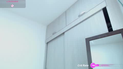Snapshot of ariacoral chatting on October 15, 1:34 pm ariacoral online show from October 15, 1:34 pm