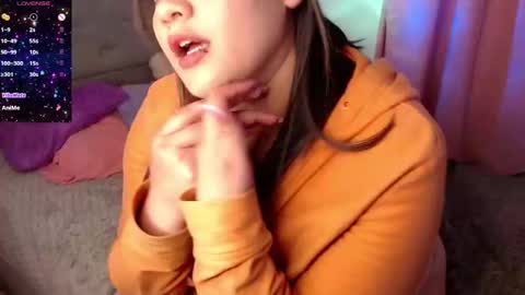 Snapshot of ariadna_martin chatting on September 23, 3:55 am Ari online show from September 23, 3:55 am