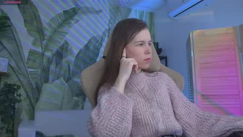 Aria online show from April 2, 8:43 am