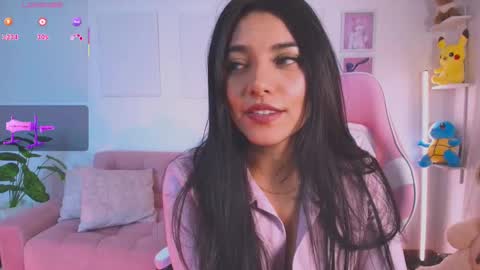 Snapshot of ariana_bae_ chatting on September 20, 1:08 am online show from September 20, 1:08 am