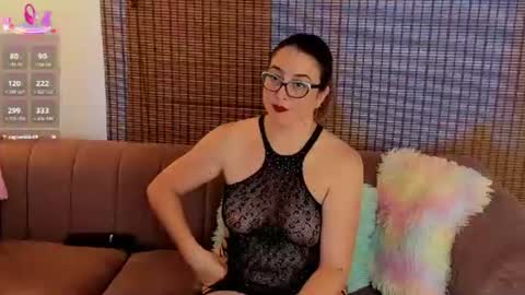 Ariana Cruz online show from June 13, 4:06 pm